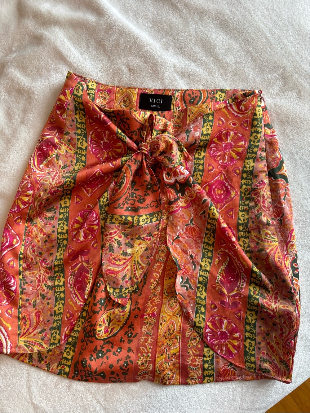 Vici paisley skirt